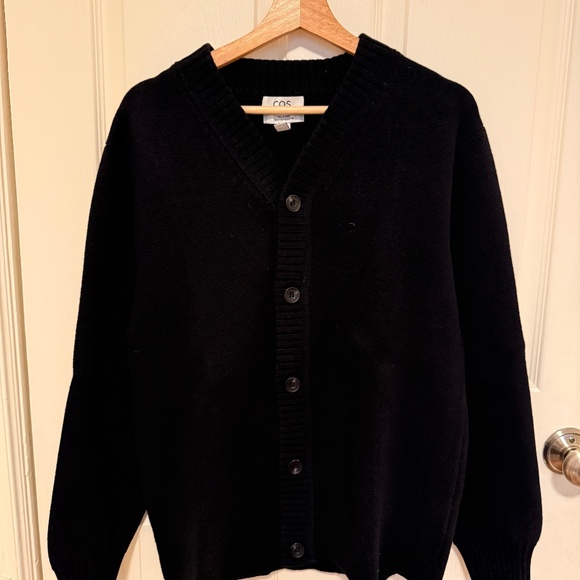 COS V-Neck Wool Cardigan - Picture 2 of 4